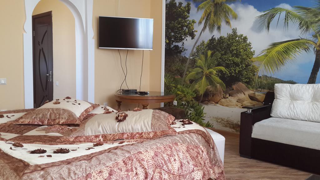 Edemi Hotel Kutaisi Zewnętrze zdjęcie